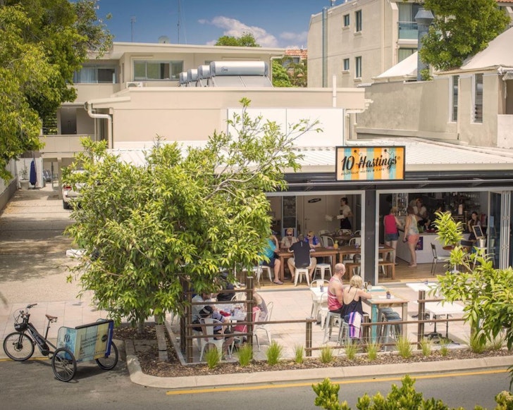The exterior view of the cafe at 10 Hastings Street one of the best motels in Australia