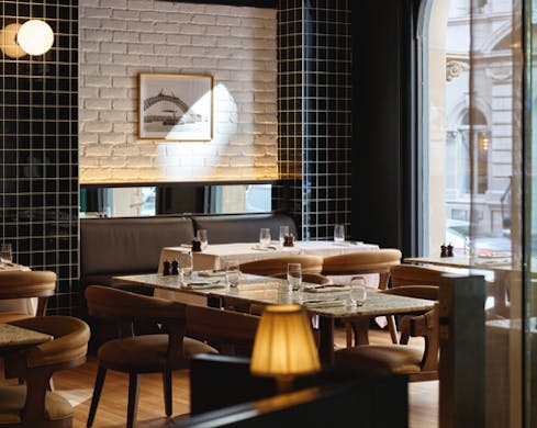 24 york sydney cbd steak restaurant interior