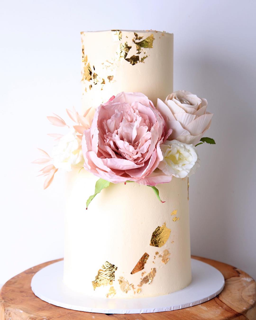 The Countess Vintage Cake - Sydney Cake Delivery -Flour Lane