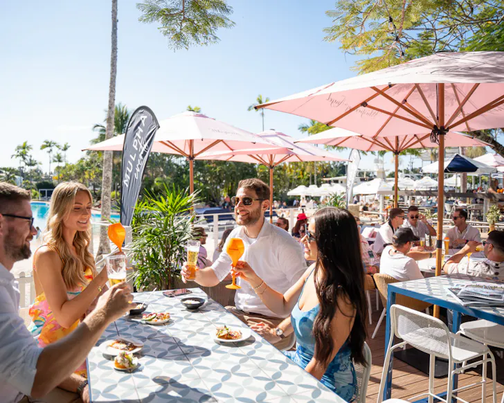 lagoon beach club bottomless brunch