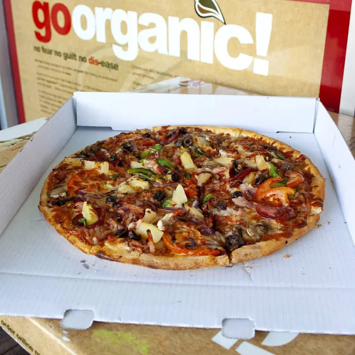 Marcoâs Organic Pizza 