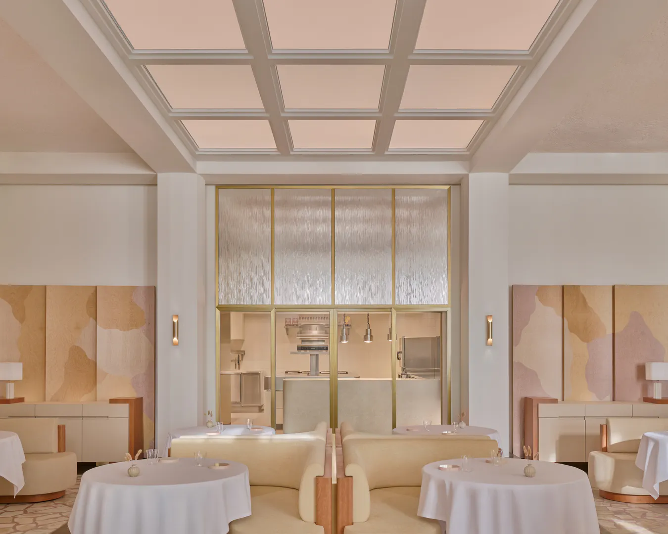 Odette interior