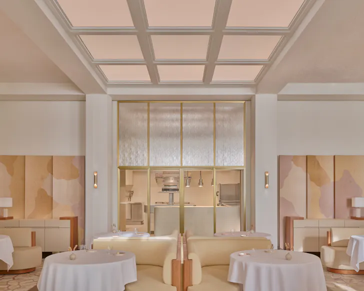 Odette interior