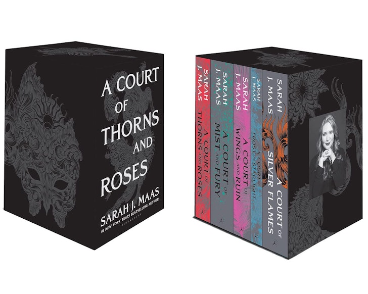 A Court of Thorns and Roses Hardcover Box Set