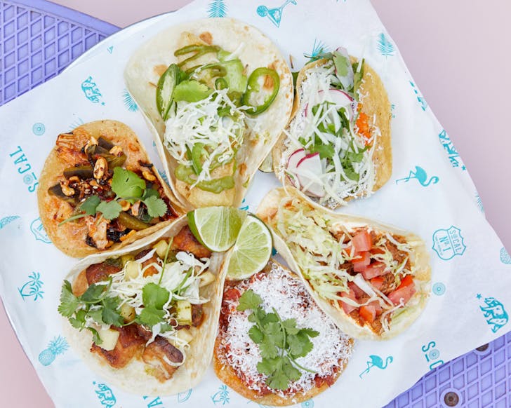 Plate of tacos