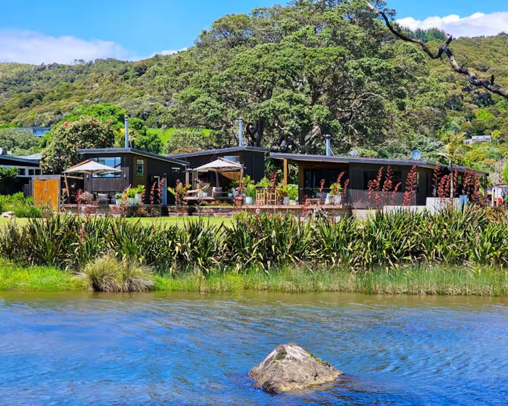 An external view of Adventurer's Chest one of the best beach house Airbnbs NZ