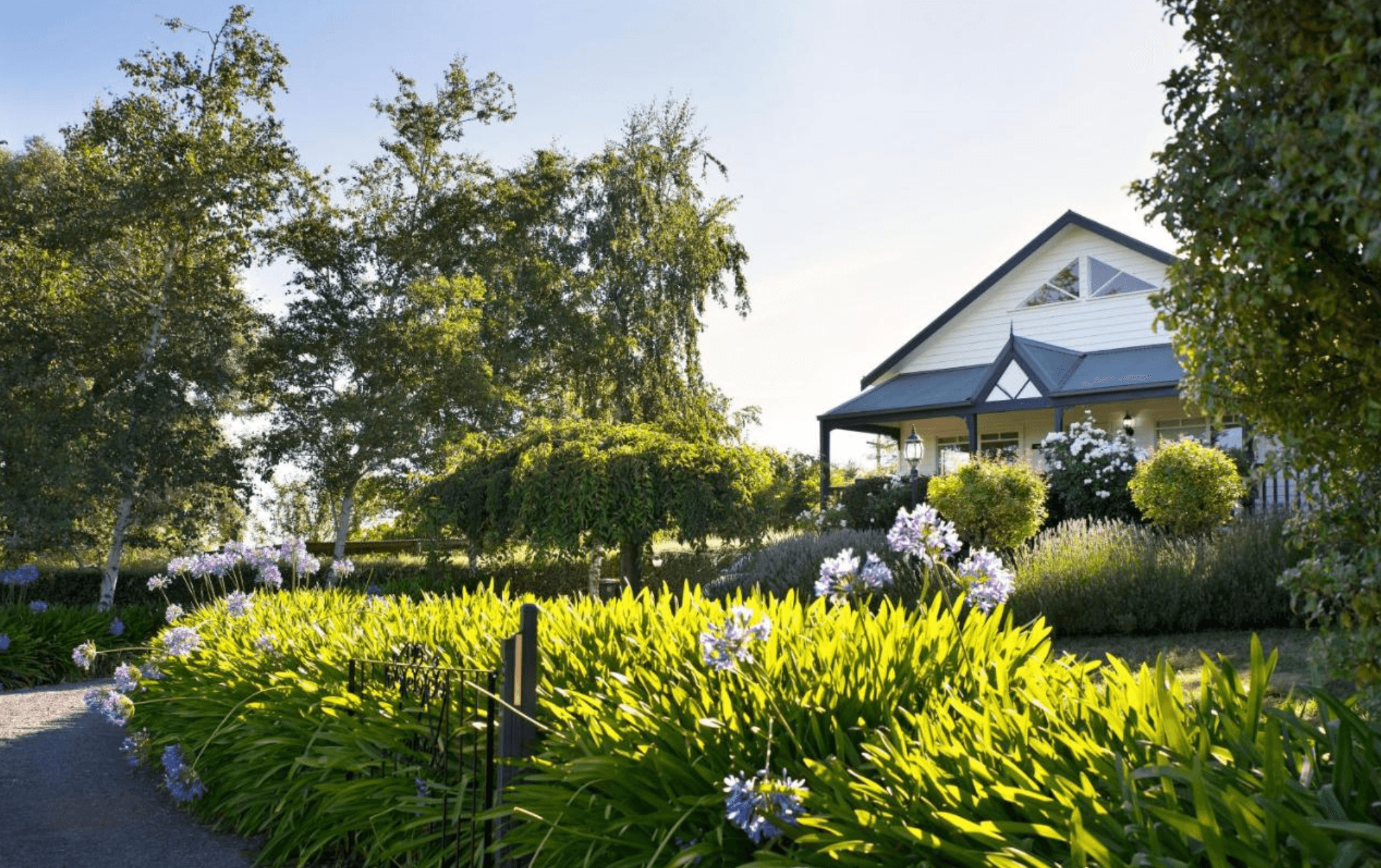 A house with a lush green garden at best pet friendly airbnbs in victoria 