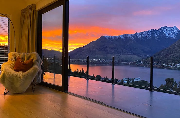 Ataahua penthouse in the south island is seen at dawn. This is one of the best fireplace airbnbs in New Zealand.