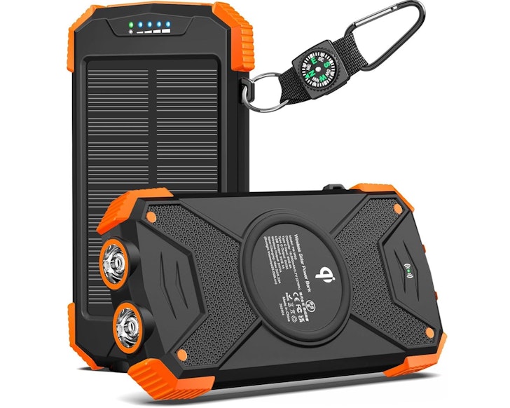 Blavor Solar Power Bank, one of the best outdoors gift ideas