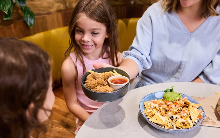 Person serving kid