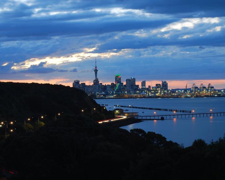 Sunset views from Bastion Point across to Auckland CBD. 