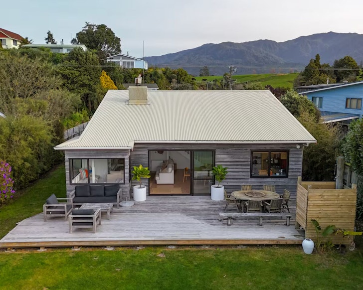 An external view of Beachfront Beachhouse best family friendly accommodation New Zealand