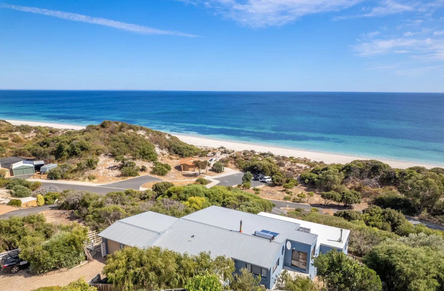 A view of Beachfront Villa best WA beach houses