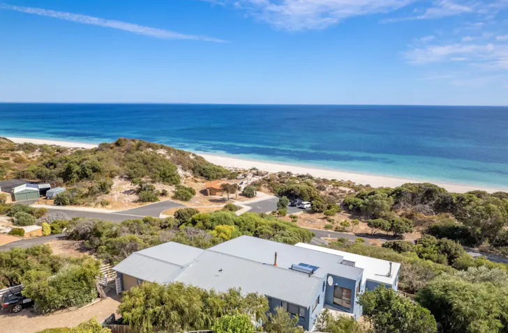 A view of Beachfront Villa best WA beach houses