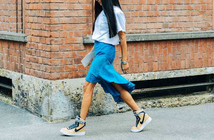 7 Days 7 Ways | How to Pull Off Sneakers Every Day of The Week