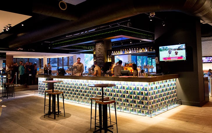 best bars in Surfers Paradise