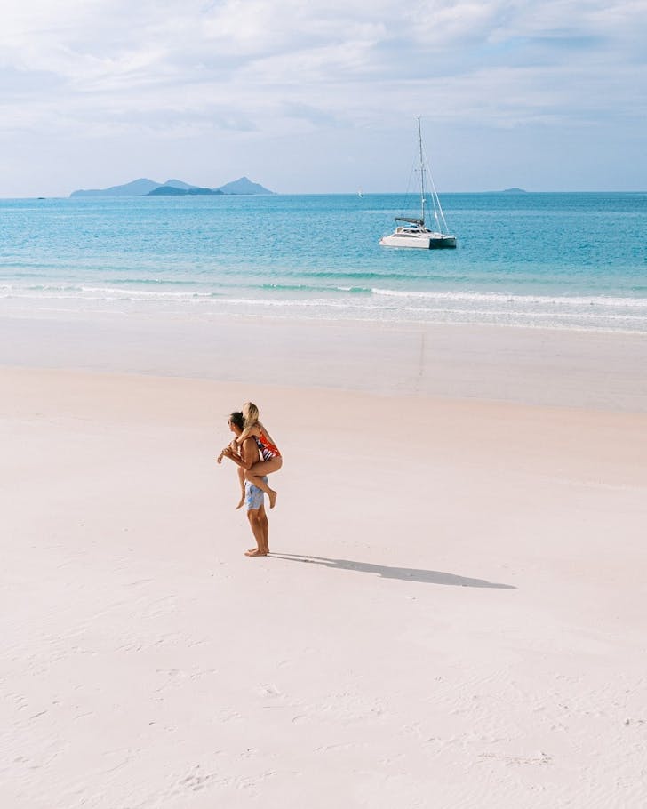 Best Boxing Day Travel Sales Australia 2025 (@RedBalloon)