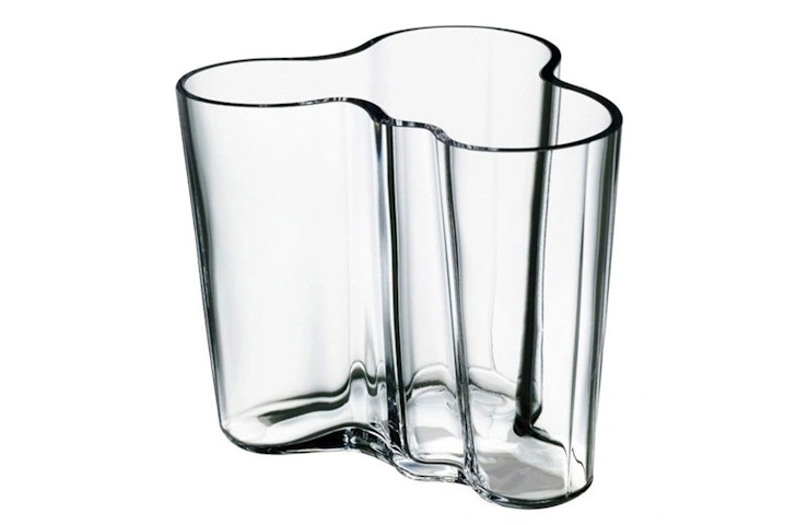 The Iittala Alvar Aalto Glass Vase, one of the best homewares gifts