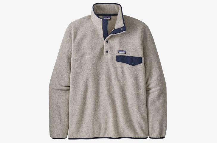 The Patagonia LW Synch Snap-T Fleece Pullover, one of the best outdoorsy gifts
