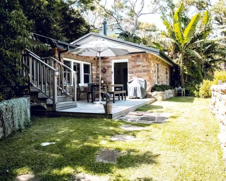 An exterior view of Blue Salt Cottage one of the best kid-friendly Airbnbs in Australia