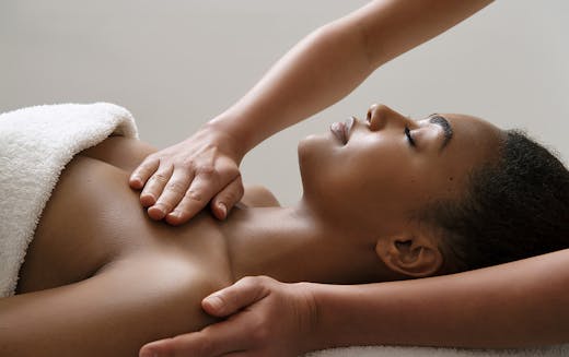 What Can I Expect From An Urban Oasis Neck-And-Shoulders Massage?