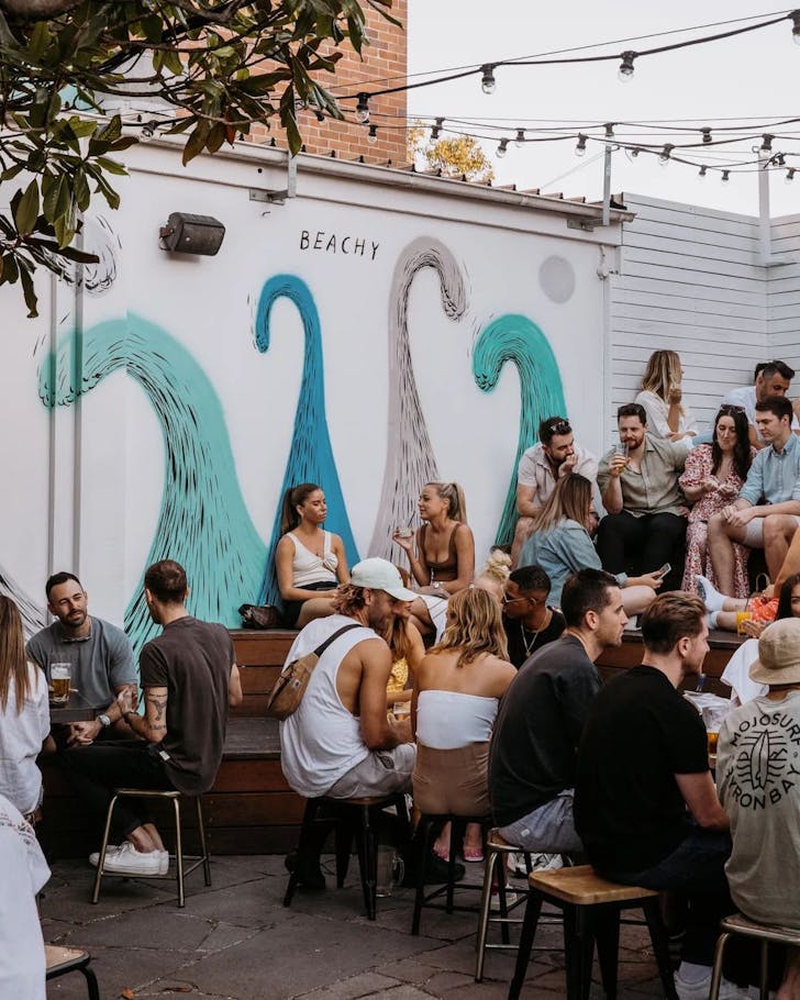 bondi bars beach road hotel