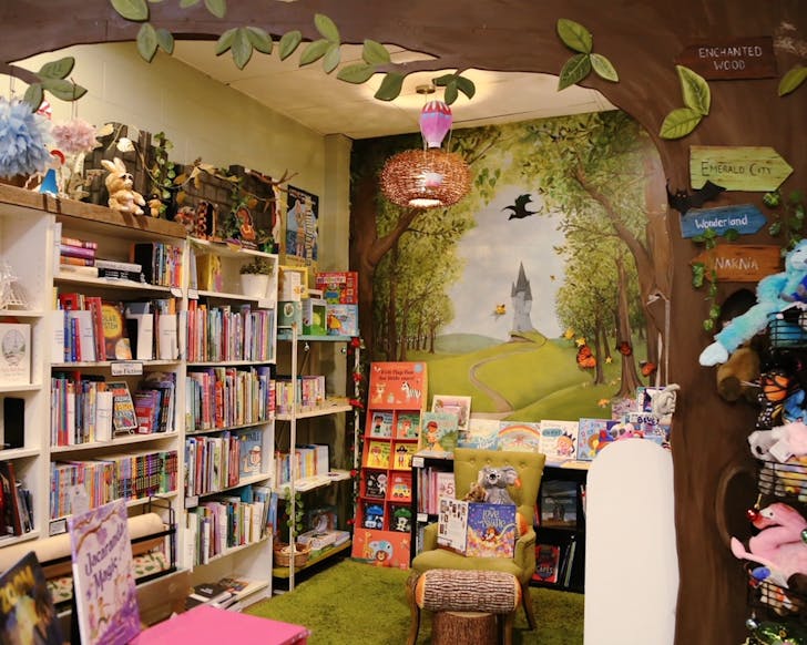the mad hatters bookshop