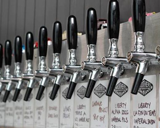 Brothers Beer is a one of the best craft beer bars in Auckland, with 18 taps and over 200 bottles of beer.
