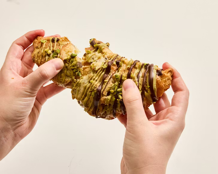 brumby's dubai chocolate croissant