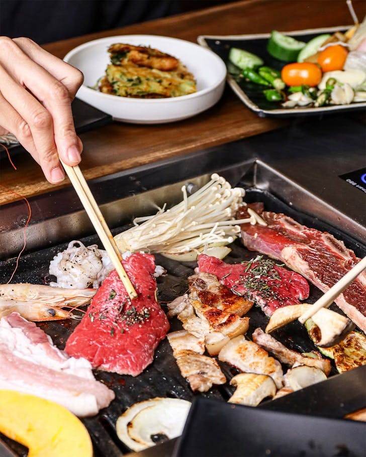 hanwoori korean buffet