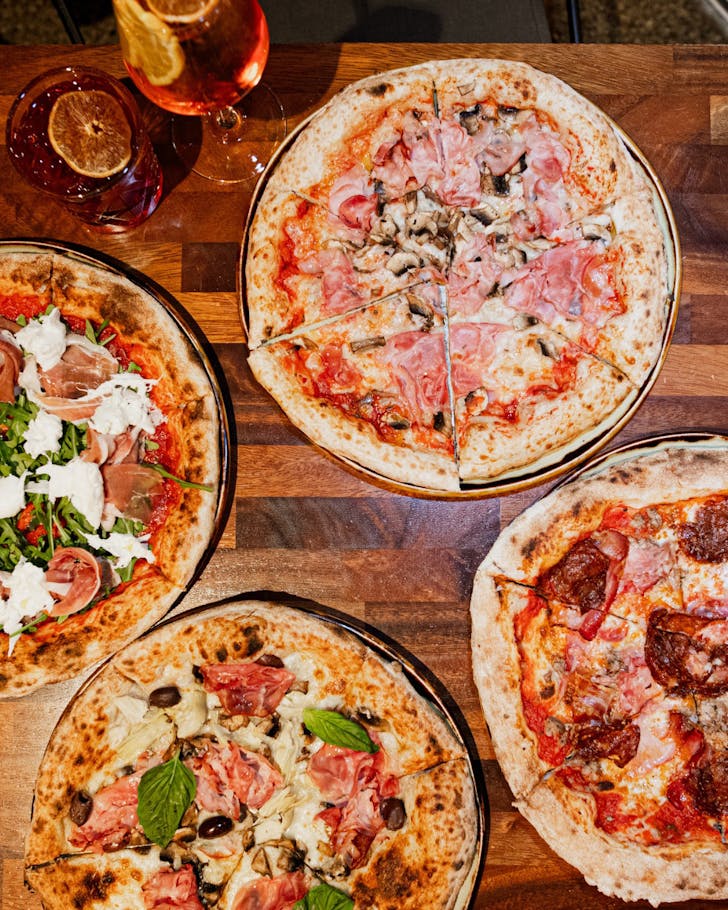 il verde bottomless pizza