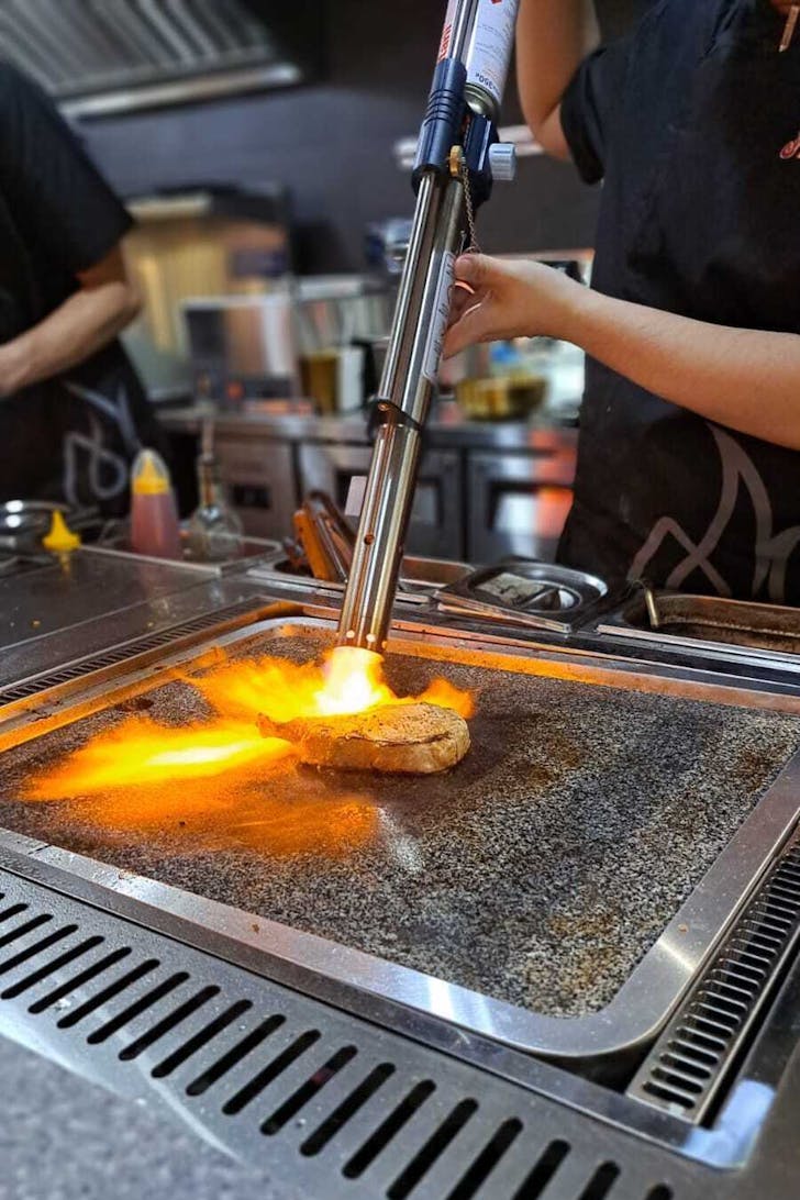 Bulgogi Syo blowtorch