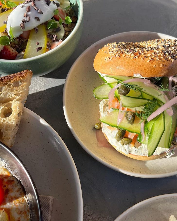salmon bagel