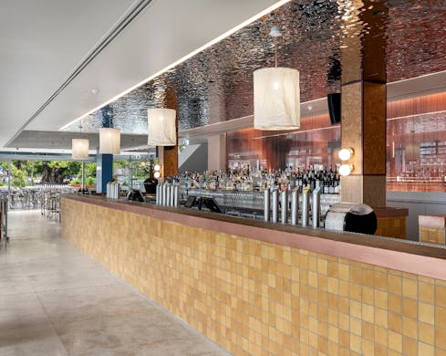 Cruise Bar Sydney Harbour Bar Front