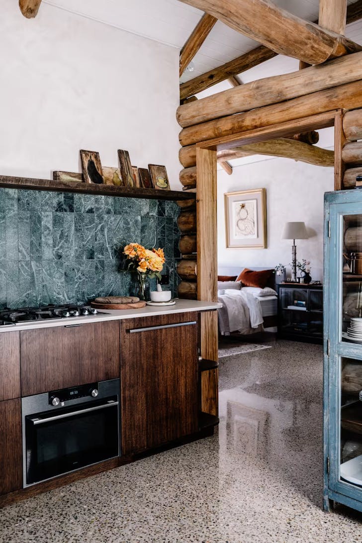 Carl's Hut, Yarra Valley