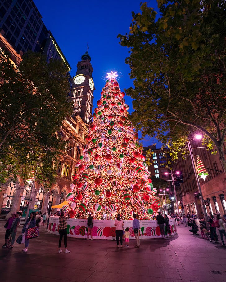 Christmas lights sydney Martin Place