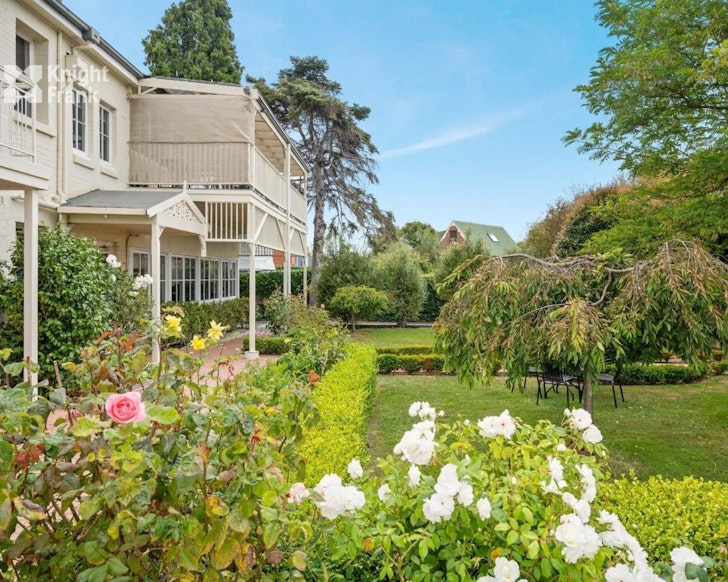 The garden at Clydesdale Manor one of the best Hobart hotels