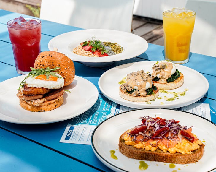 Coastes breakfast dishes