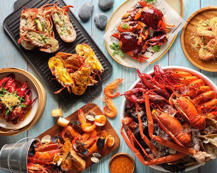 Crossroads Seafood Buffet