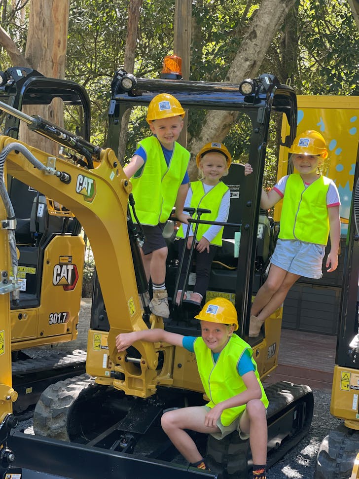dig it kids construction on tamborine mountain