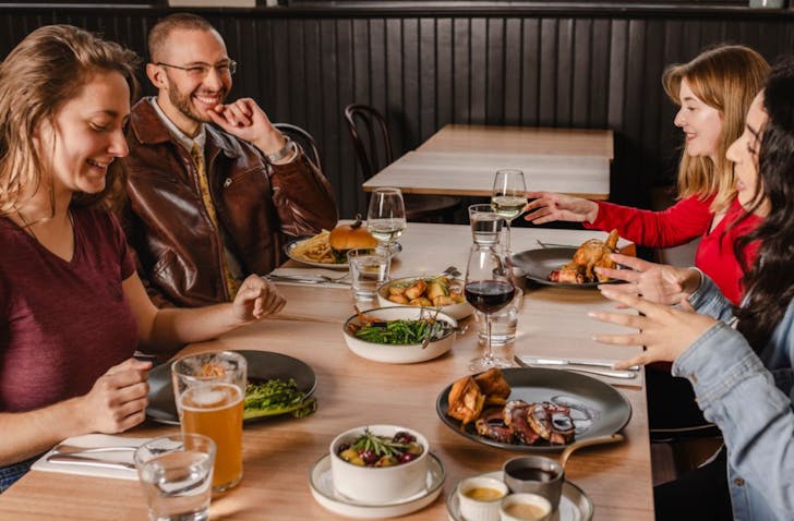 Dine in Hobart Town Hotel