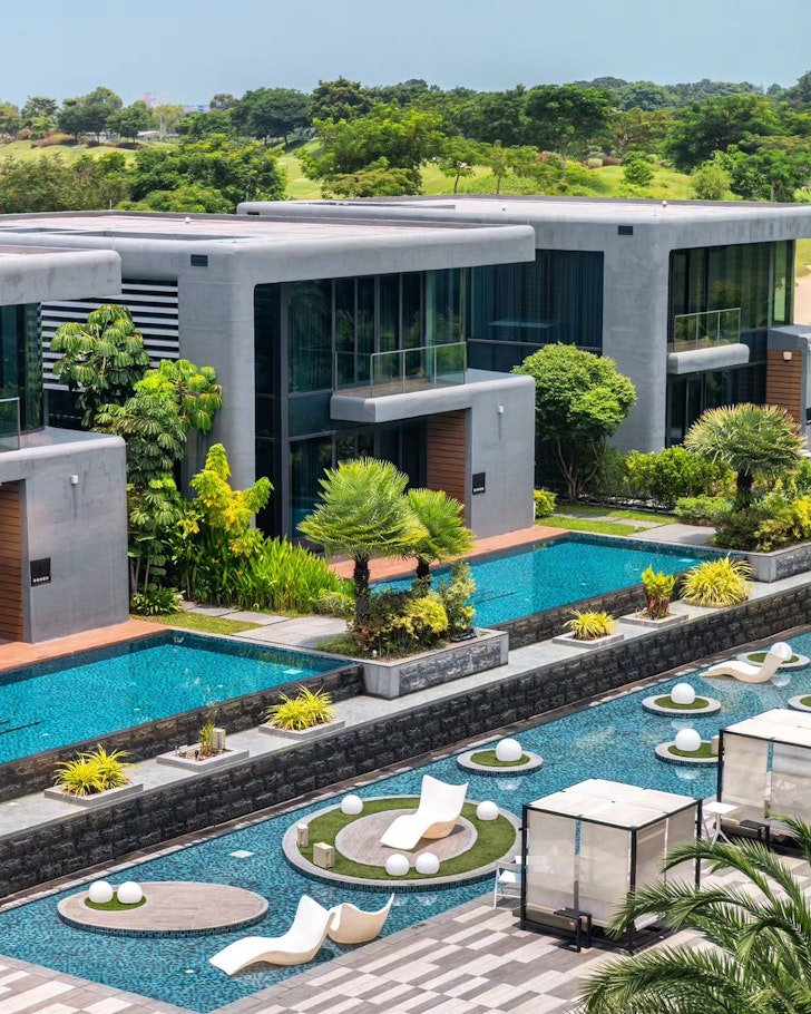 Dusit Thani Laguna Singapore
