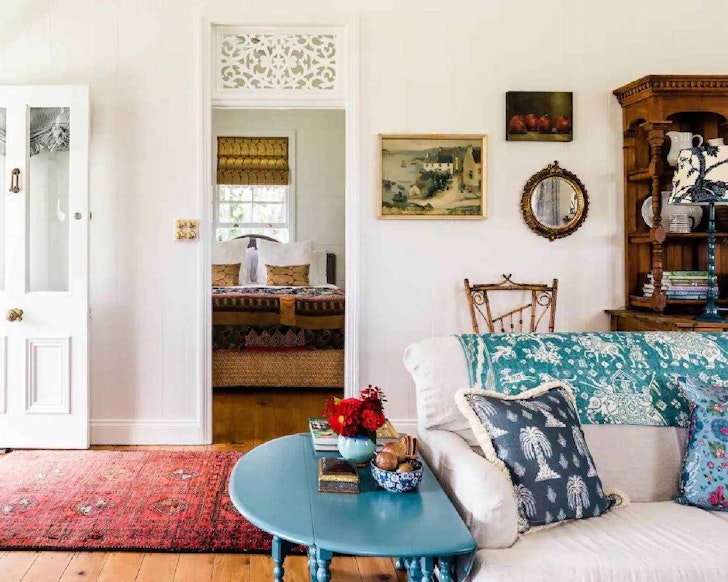 The Queenslander-style living room at Rangeview Cottage