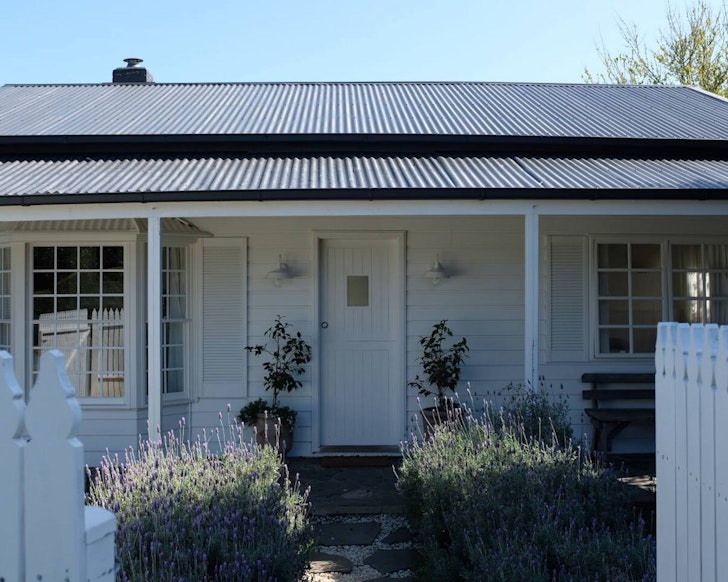 Fisherman’s Cottage, one of the best romantic getaways in South Australia
