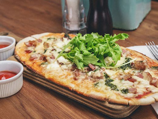 With the kind hearted offerings of $10 lunches and $4 pizza, what’s not to love about Ponsonby's Freeman & Grey? 