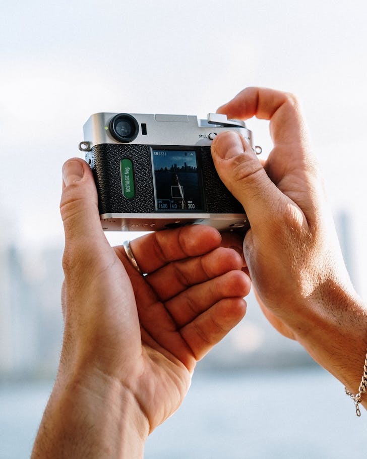 Fujifilm X half camera