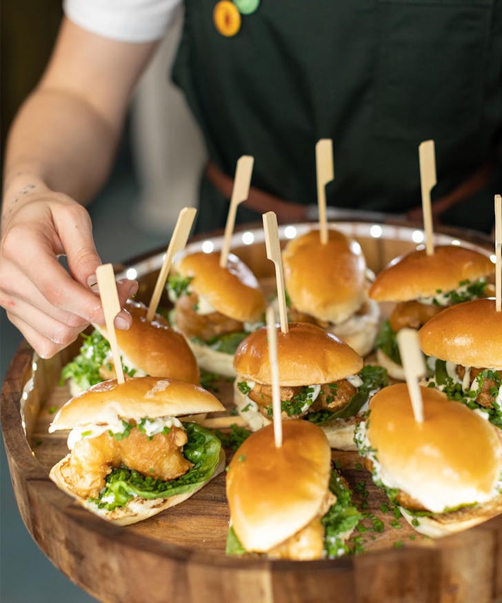 burger rolls on catering