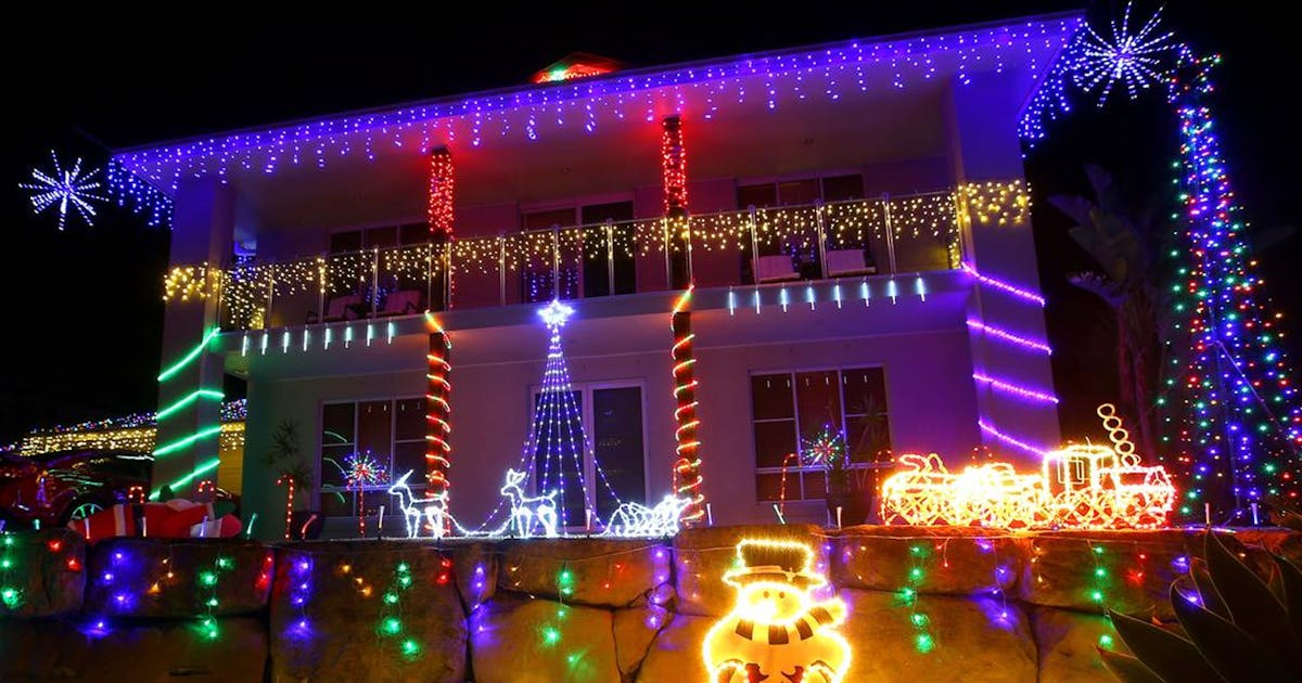 Here's Where To Find The Gold Coast's Best Christmas Lights ...