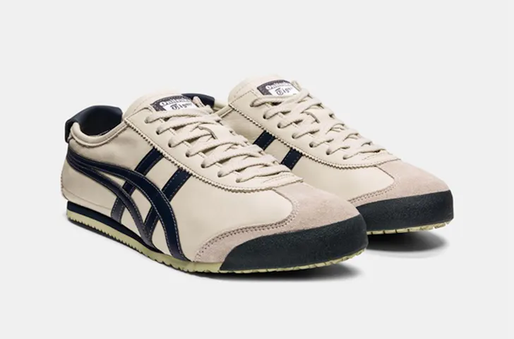 The Onitsuka Tiger Mexico 66, one of the best gifts for him