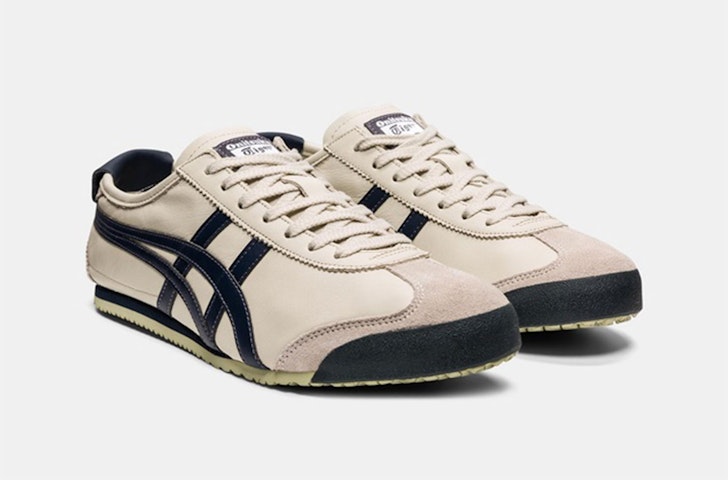 The Onitsuka Tiger Mexico 66, one of the best gifts for him
